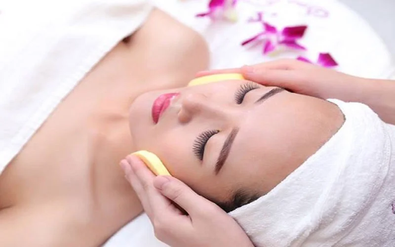 Các Bước Chăm Sóc Da Cơ Bản Tại Spa: Hướng Dẫn Đầy Đủ